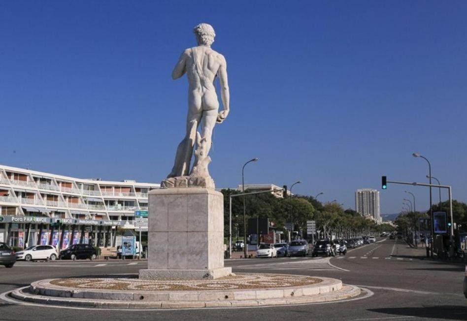 Studio A 2 Pas De La Plage Marseilles Buitenkant foto